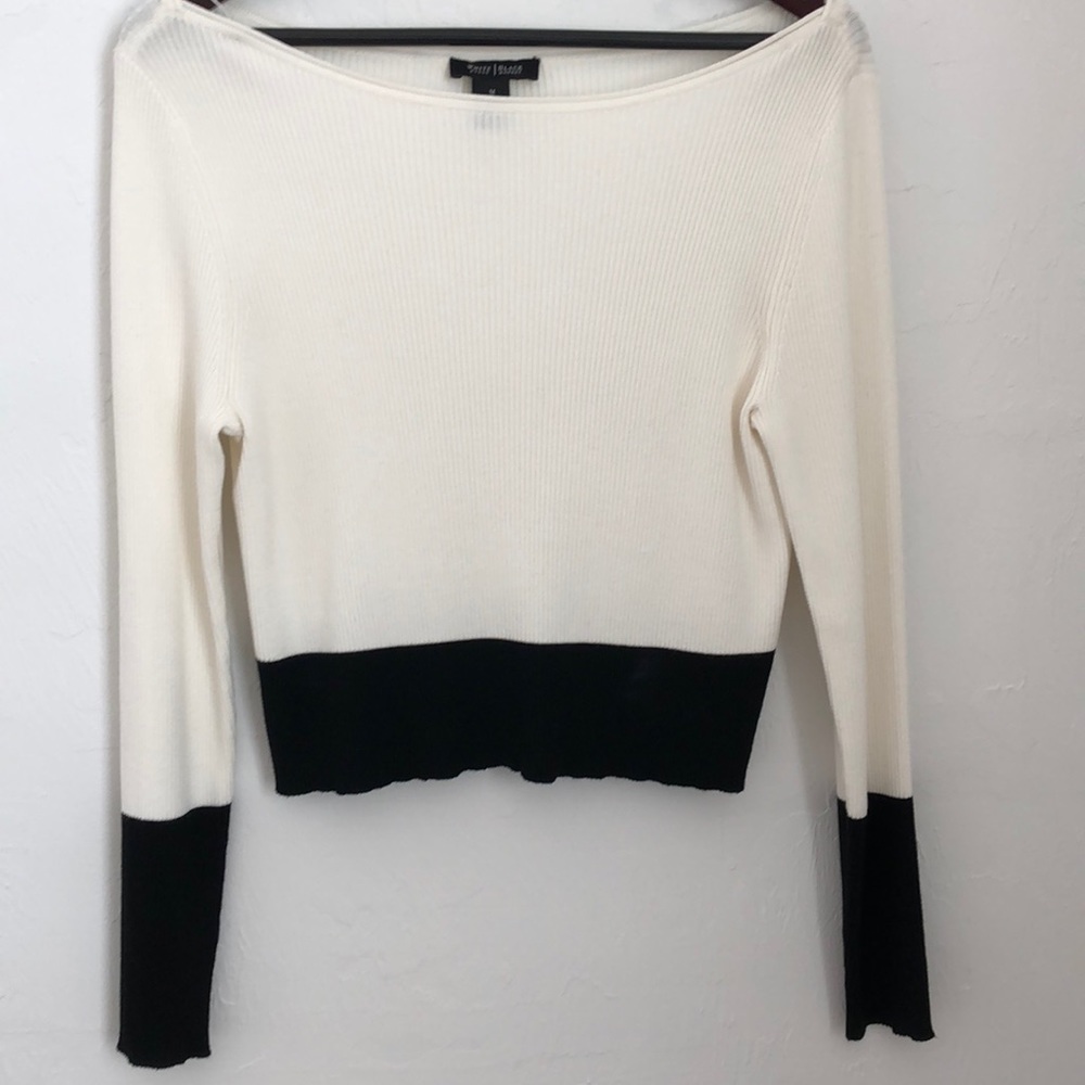 Sweater Also have skirt that matches